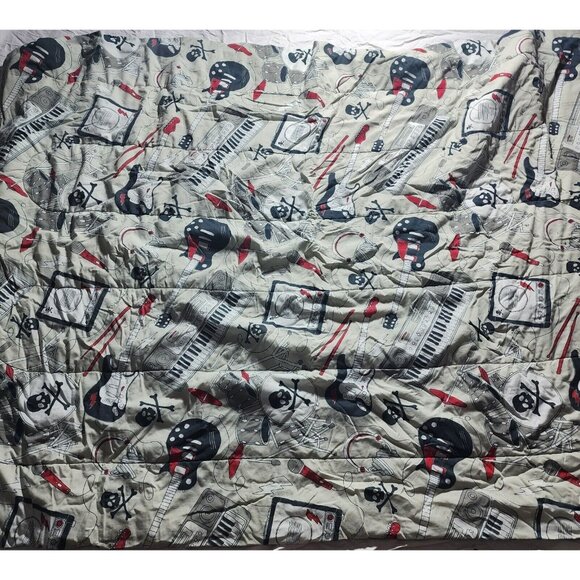 Jumping Beans Twin Boys Comforter Guitar Drums Skull & Crossbones Music - Picture 1 of 5